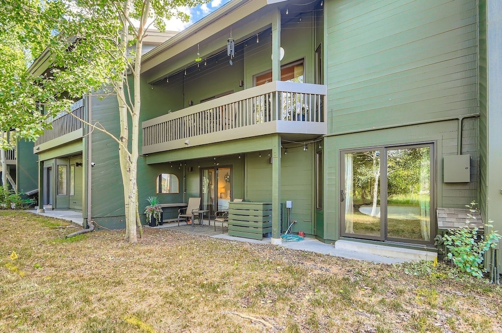 1763 Lakeside Getaway At Deer Valley! 3 Bedroom Home