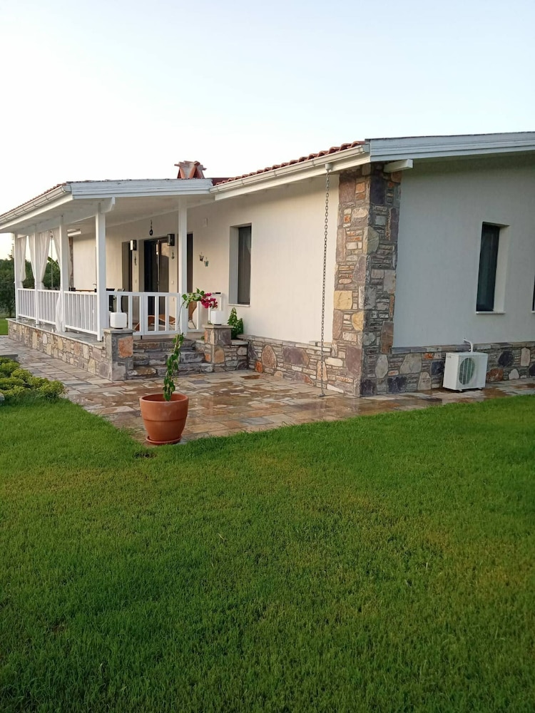 Photo 22
