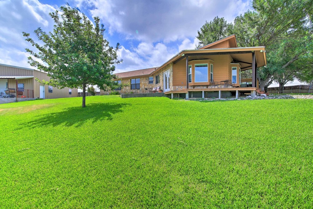 Del Rio Vacations - Del Rio Home w/ Lake Access  Boat Storage! - Property Image 1