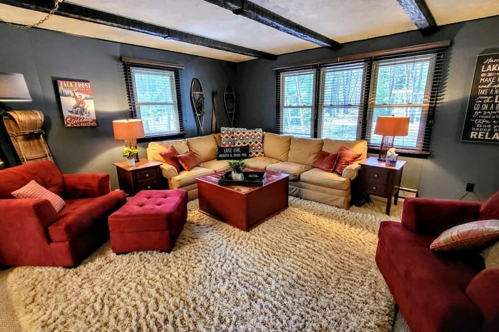 Double Diamond Lodge by Avantstay Group Escape w Firepit Patio Activities