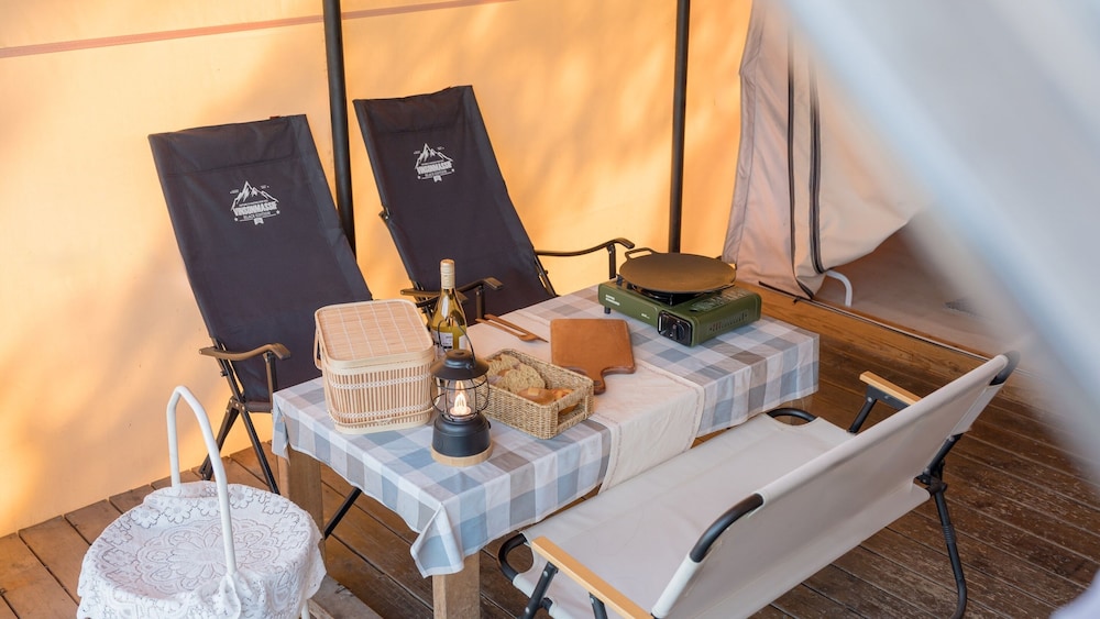 Boeun Ilsanghwa Glamping