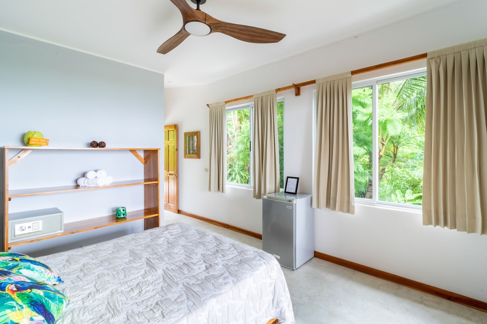 Vista Naranja Ocean View House