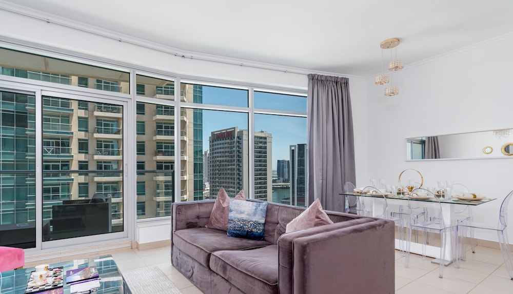 Dream Inn Dubai Apartments - Burj Views