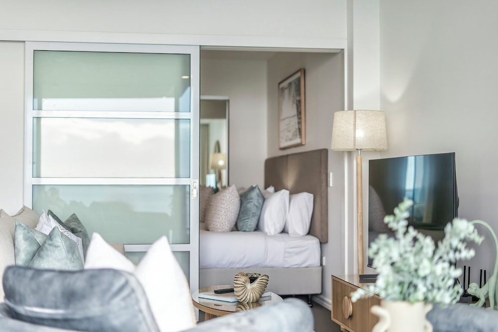 H-Residences Surfers Paradise - GCLR
