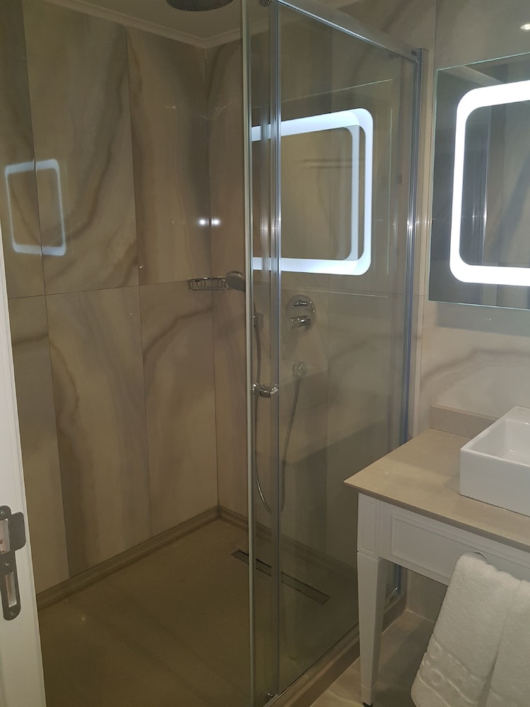 Grand Marcello Otel - Image 56