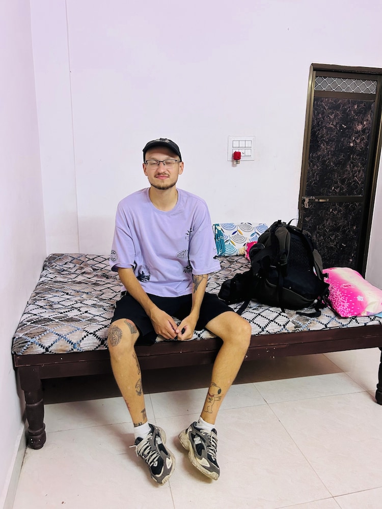 Anirudhha Home Stay