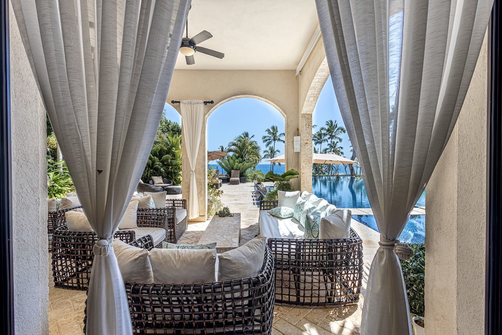 Villa Tres Amarras The Pinnacle of Exclusivity