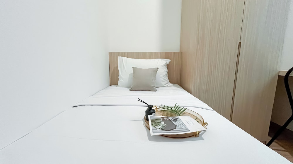 Brand New 3BR at Sky House BSD Apartment