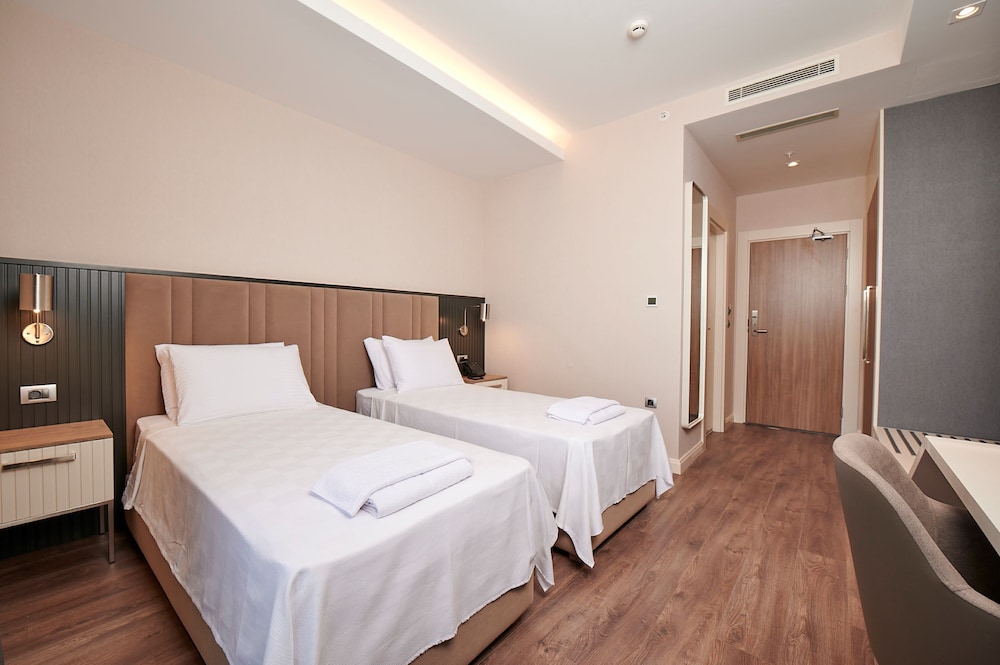 Livinton Otel - Image 12