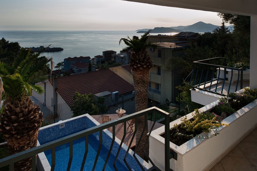 Villa Mia