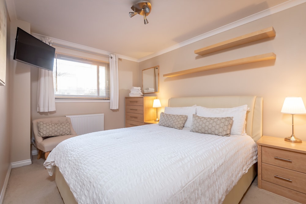 Dundee Vacations - Tay Pearls - Marine Parade - Property Image 1