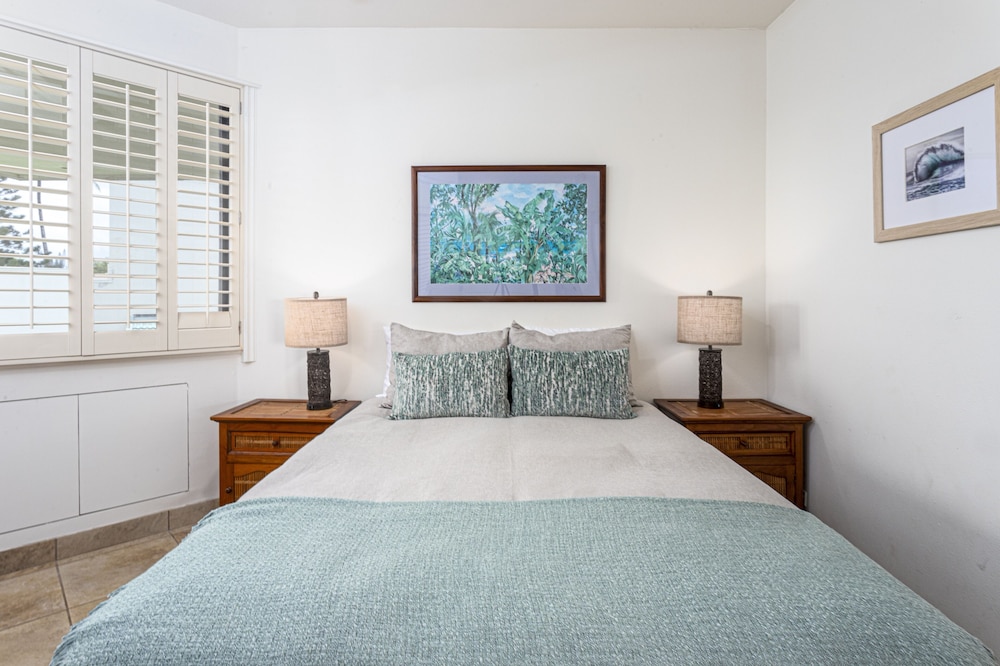 Puu Poa 312 2 Bedroom Condo