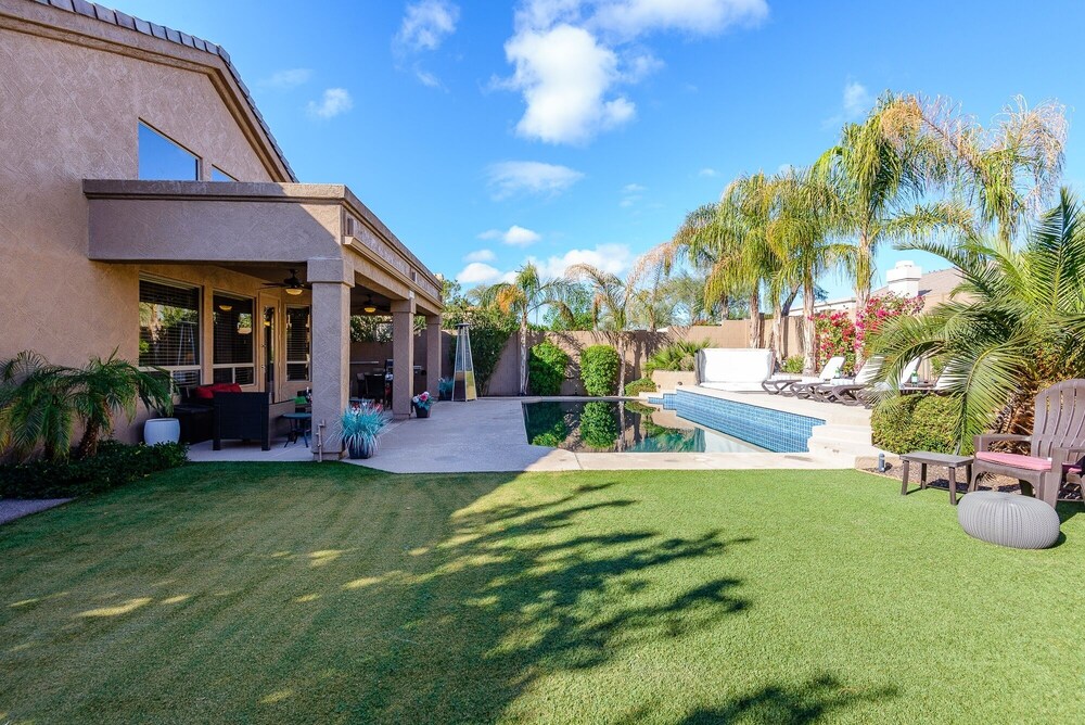 Casa Solara 4 Bedroom Home by RedAwning