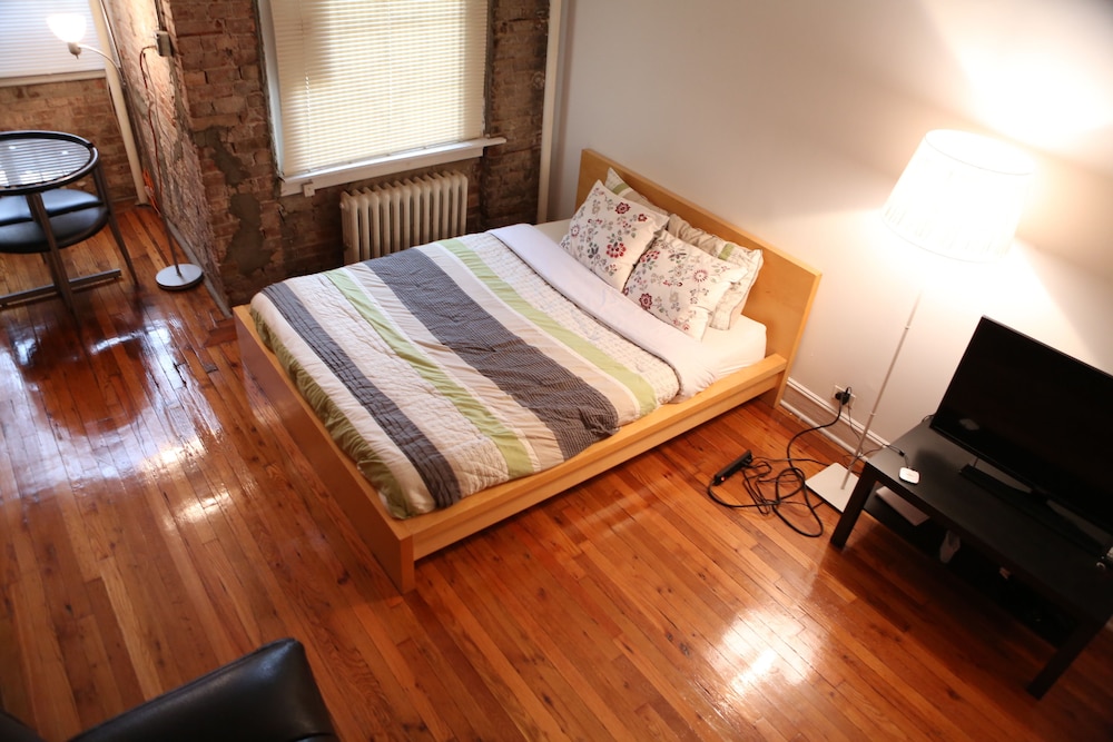 Metro Studio Apartment in Kipsbay