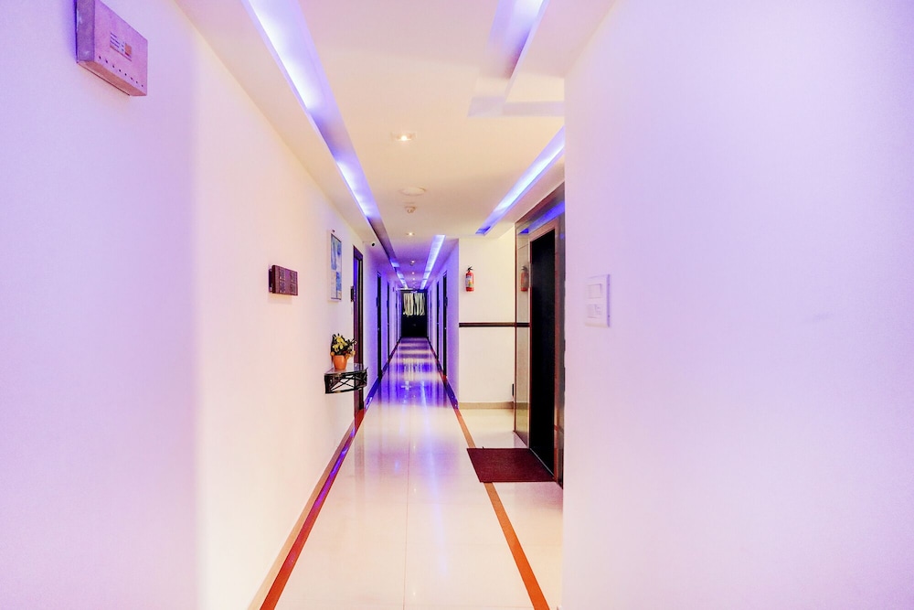 Fabhotel Suncity