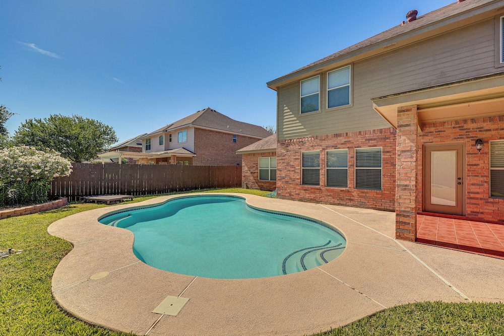 Private Theater & Pool: Spacious Mission Home