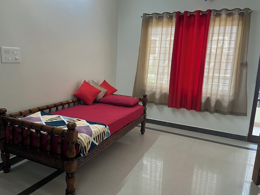 2 BHK Flat Gachibowli AIG 102