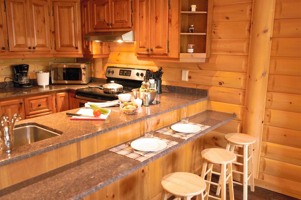 Selenia Lodge