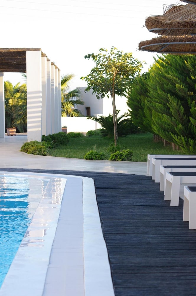 Villa Markezinis photo 4