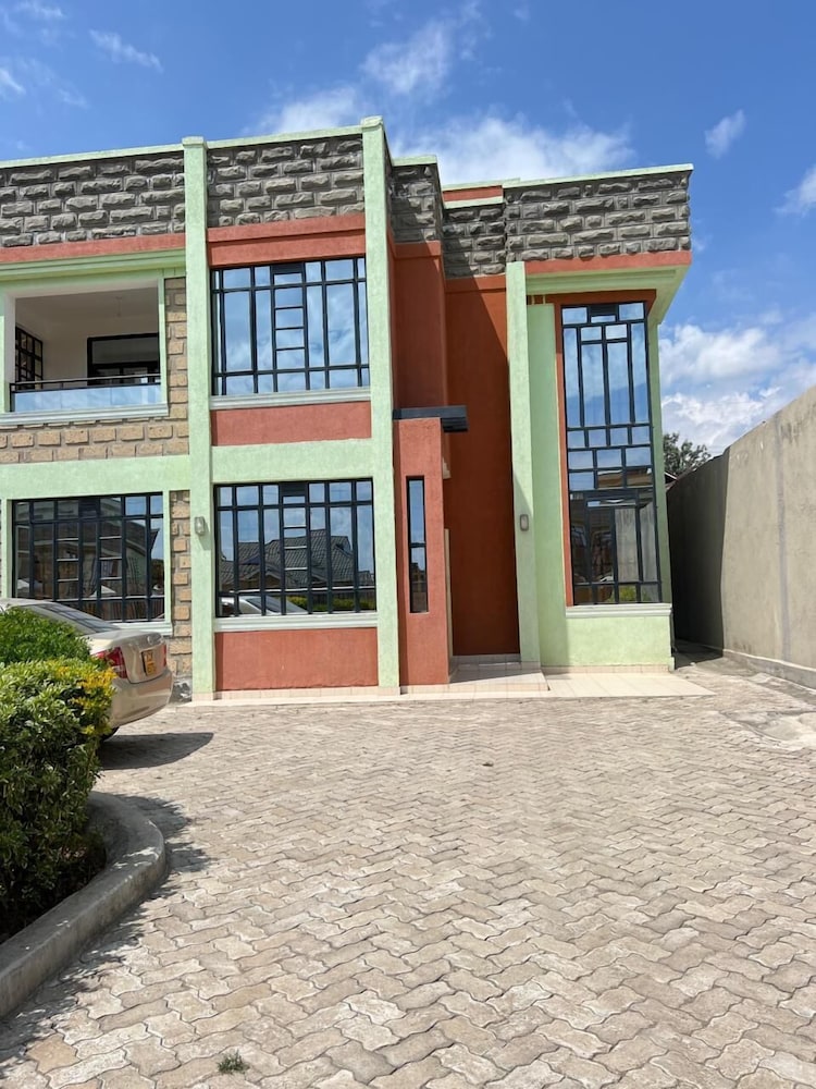 Lux Suites The comfort Place Naivasha