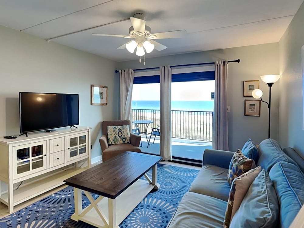 Ocean Breeze West by Southern Vacation Rentals