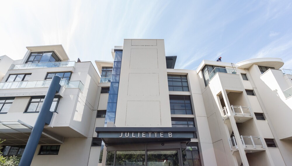 308 Juliette on the Waterfront Marina view 5
