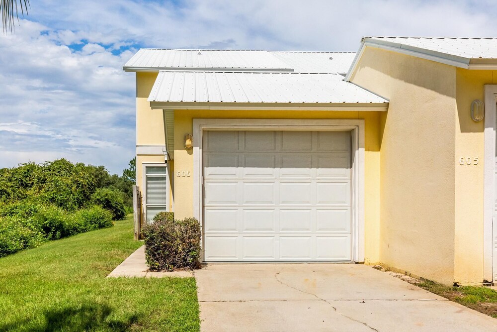 Gulf Walk 606