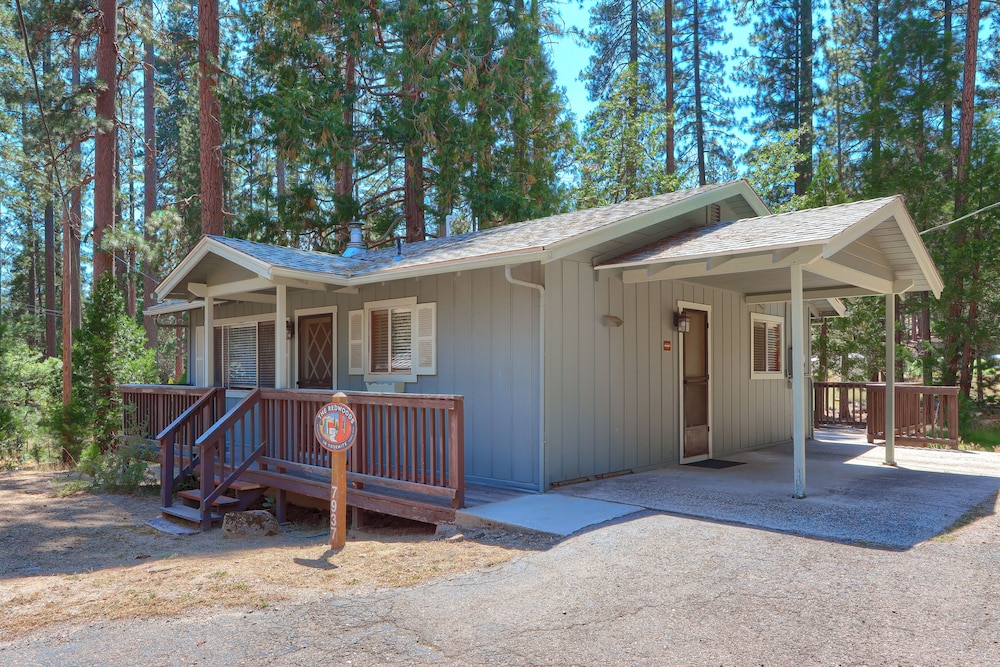 The Redwoods Cabin