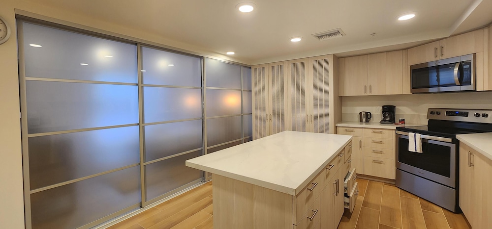 Dharma Home Suites Coral Gables at Gables Grand Plaza, 写真 74