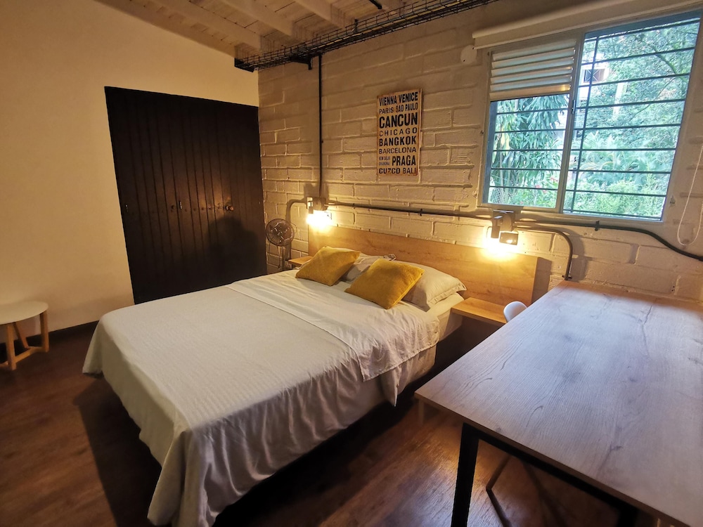 Frontera by Roots Rentals