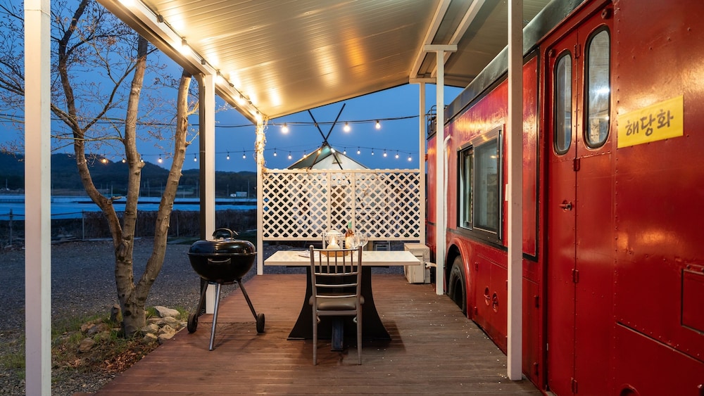 Chaesonghwa Glamping in Yeongcheon