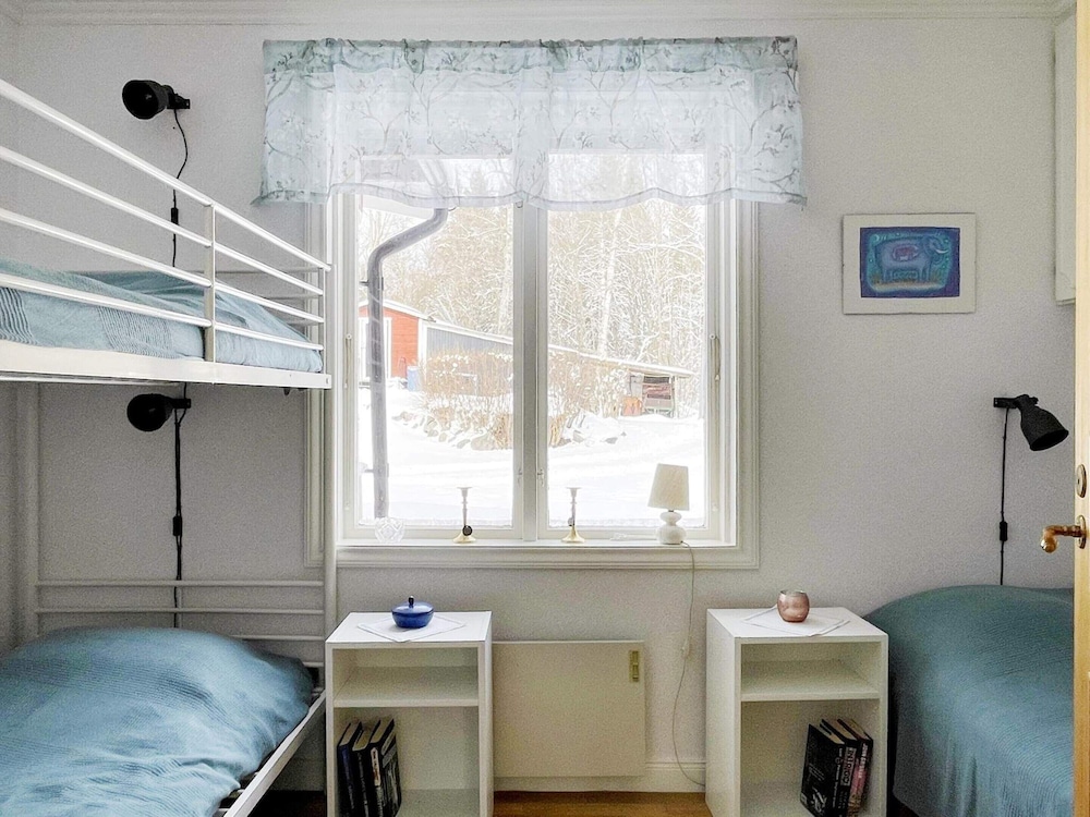 5 Person Holiday Home in Skutskar-by Traum view 4