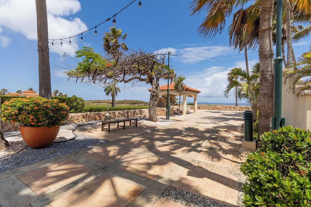 Tierra del Sol Resort by Bocobay