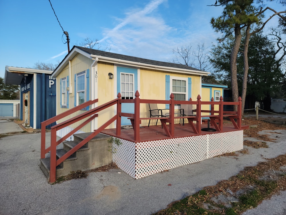 Beaufort Harbour Suites view 3