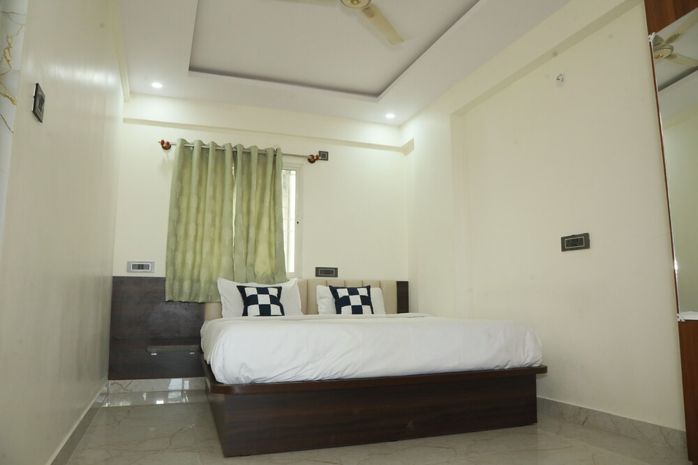 Hotel Rest O ITPL