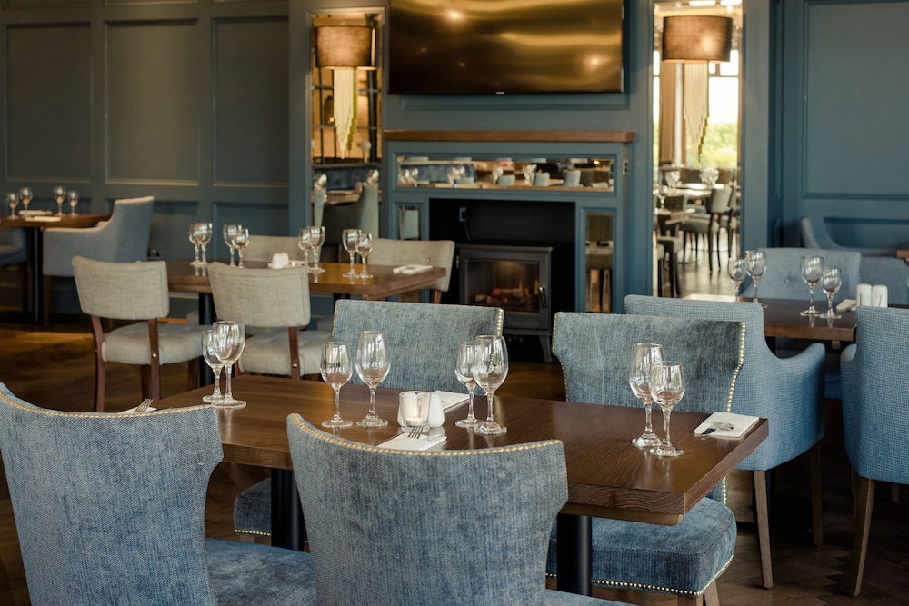 Waterford Vacations - Viking Hotel Waterford - Property Image 17