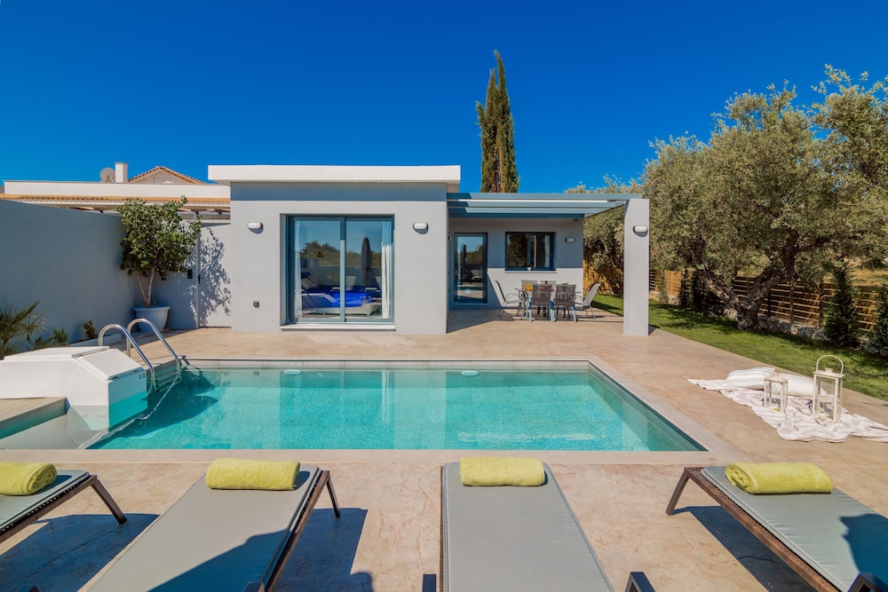 Natura Verde Villas