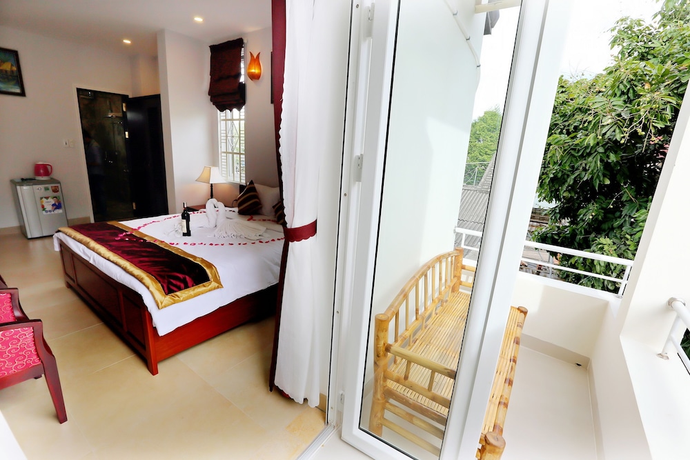 Well-To-Do Villa