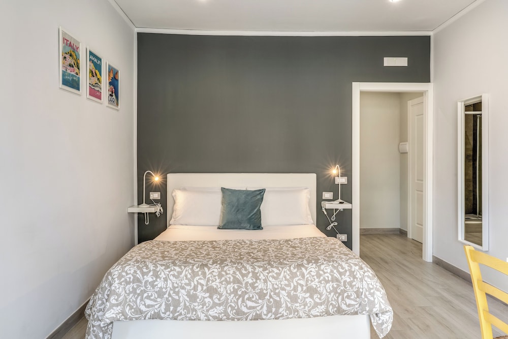 Marmolo Room