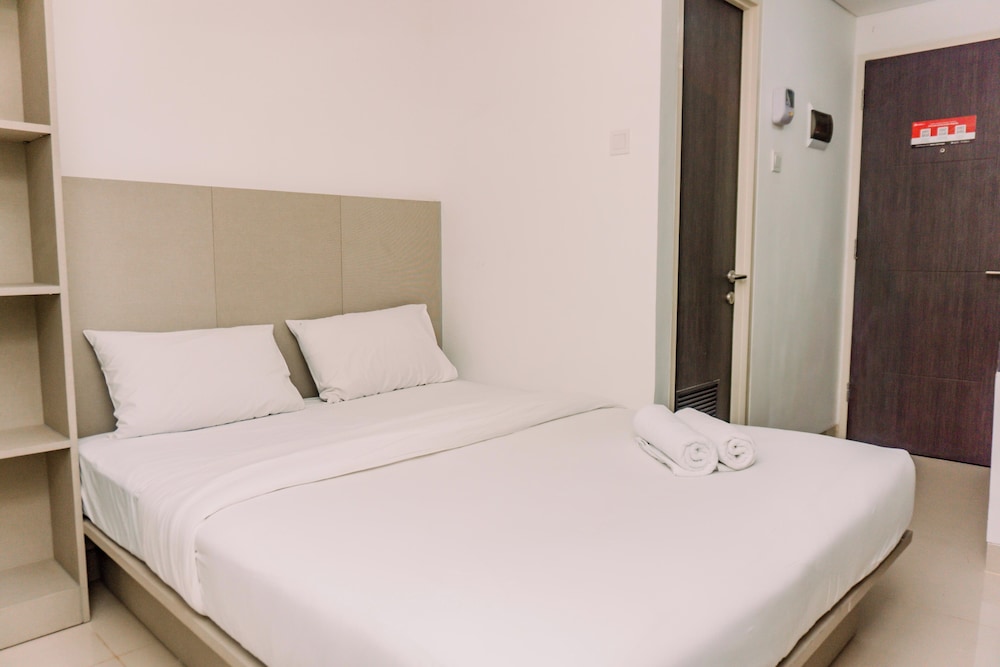 Fully Furnished And Simply Studio At Serpong Garden Apartment