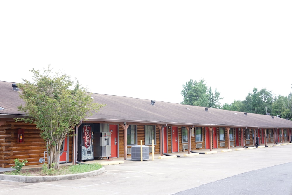 American Inn Motel by Capital O Camden AL
