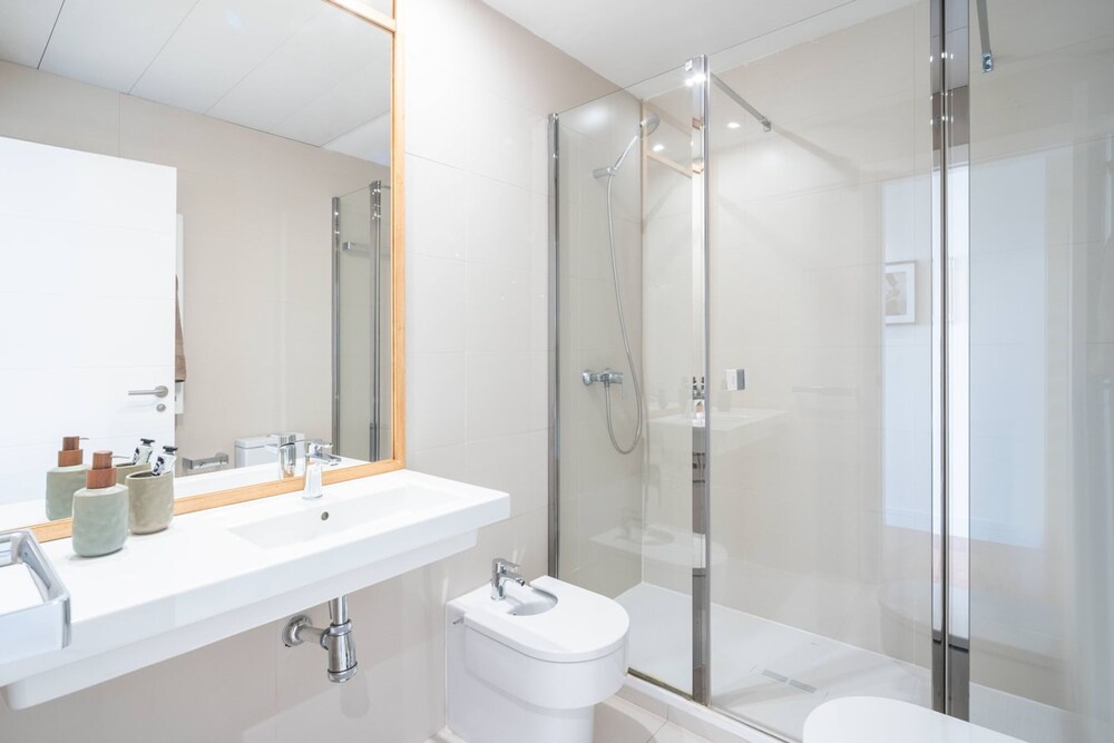 Tate - 3 Bedrooms in Salamanca