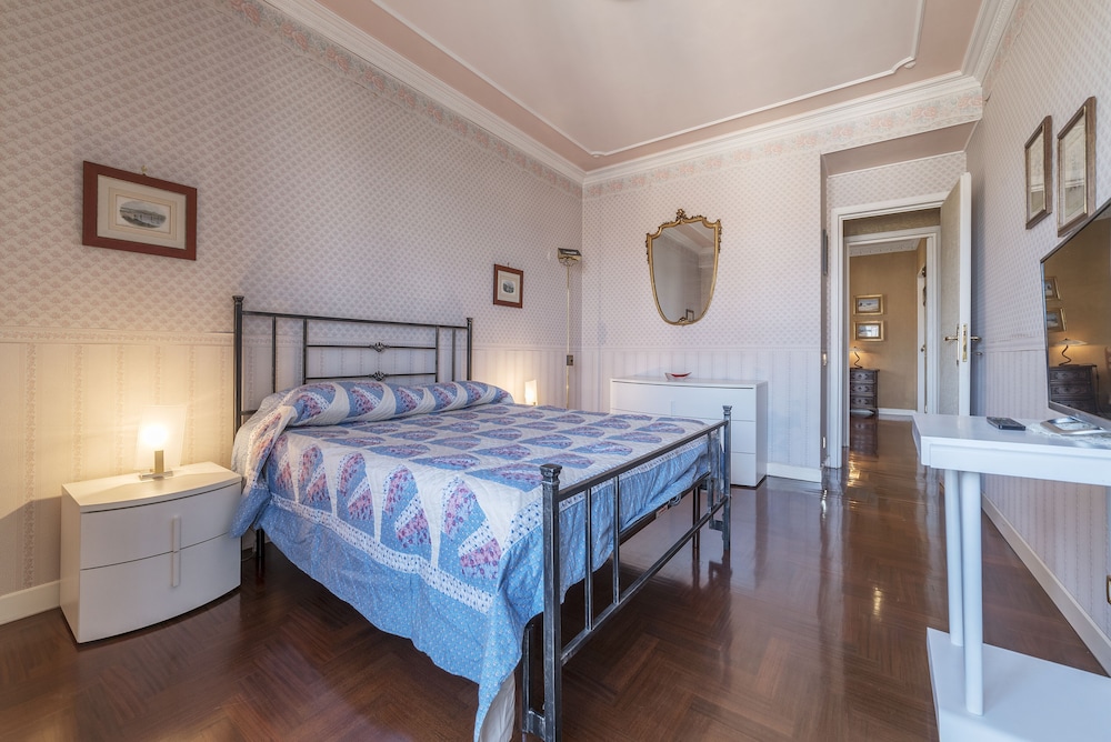 San Pietro Exclusive Panoramic Flat