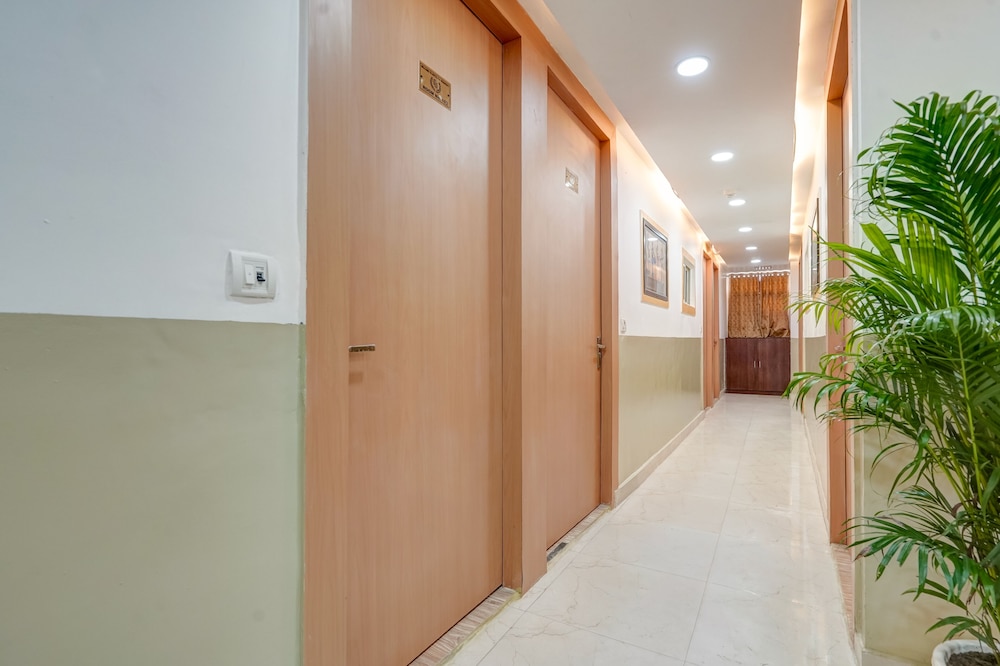 Hotel Renox suites Delhi IGI Airport
