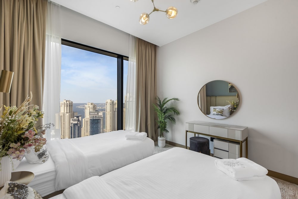 DXB - Vida Residences Dubai Marina - 4308 - DM
