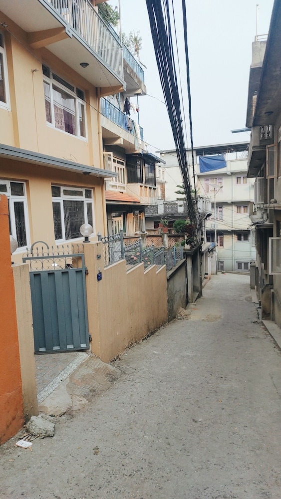 Budget Backpackers Hostel view 3