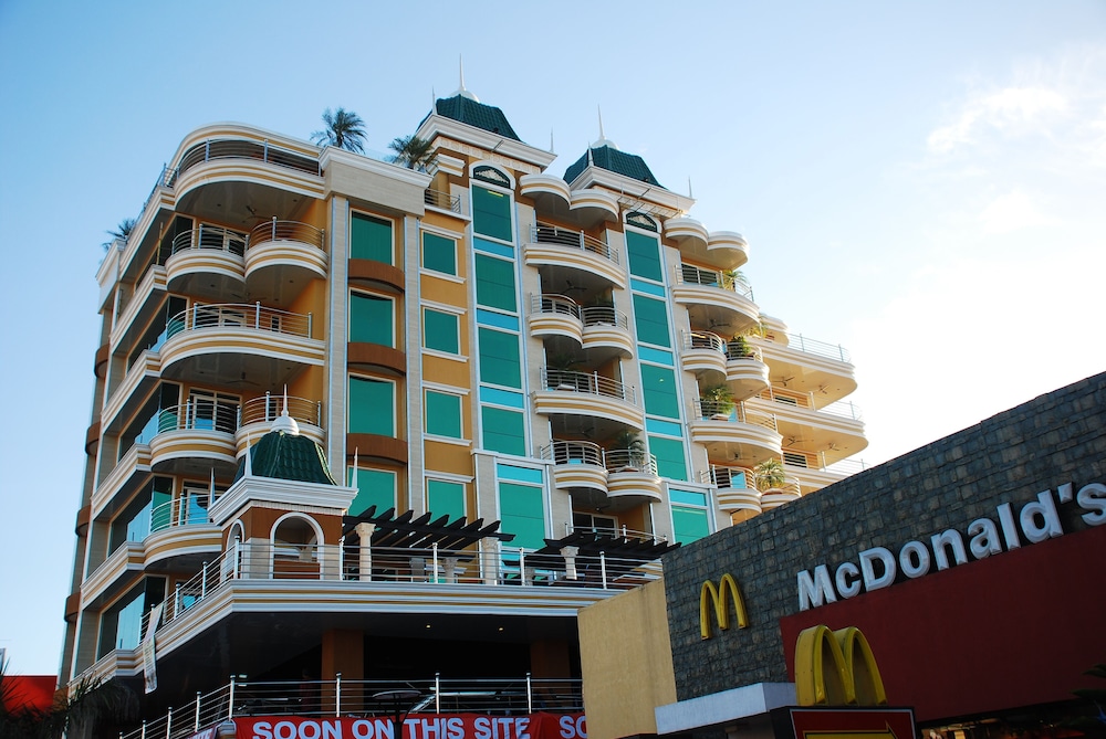 Fields Plaza Hotel, photo 30
