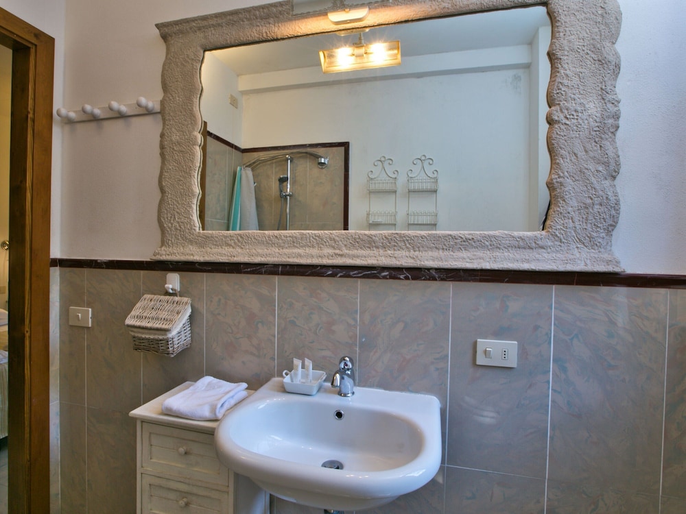 Holiday Home in Sassetta With Pool and Garden view 4
