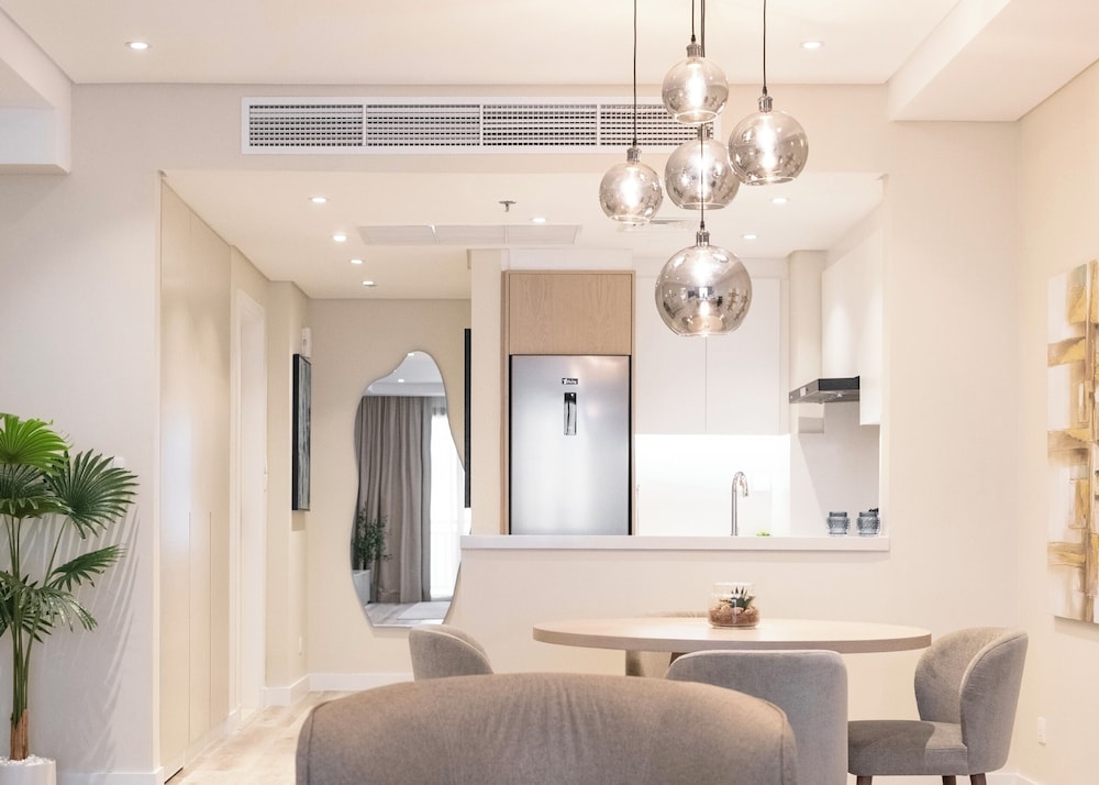 Resort Apartments - Royal Amwaj North