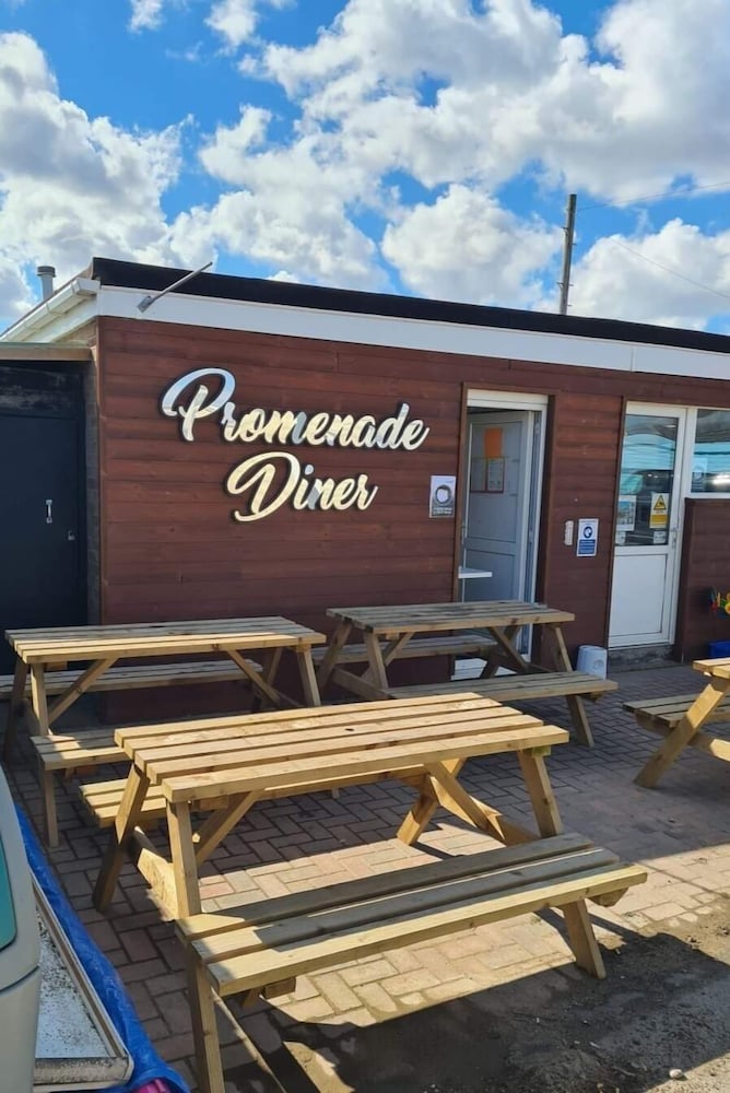 Caravan for Rent Promenade 511 Ingoldmells view 2